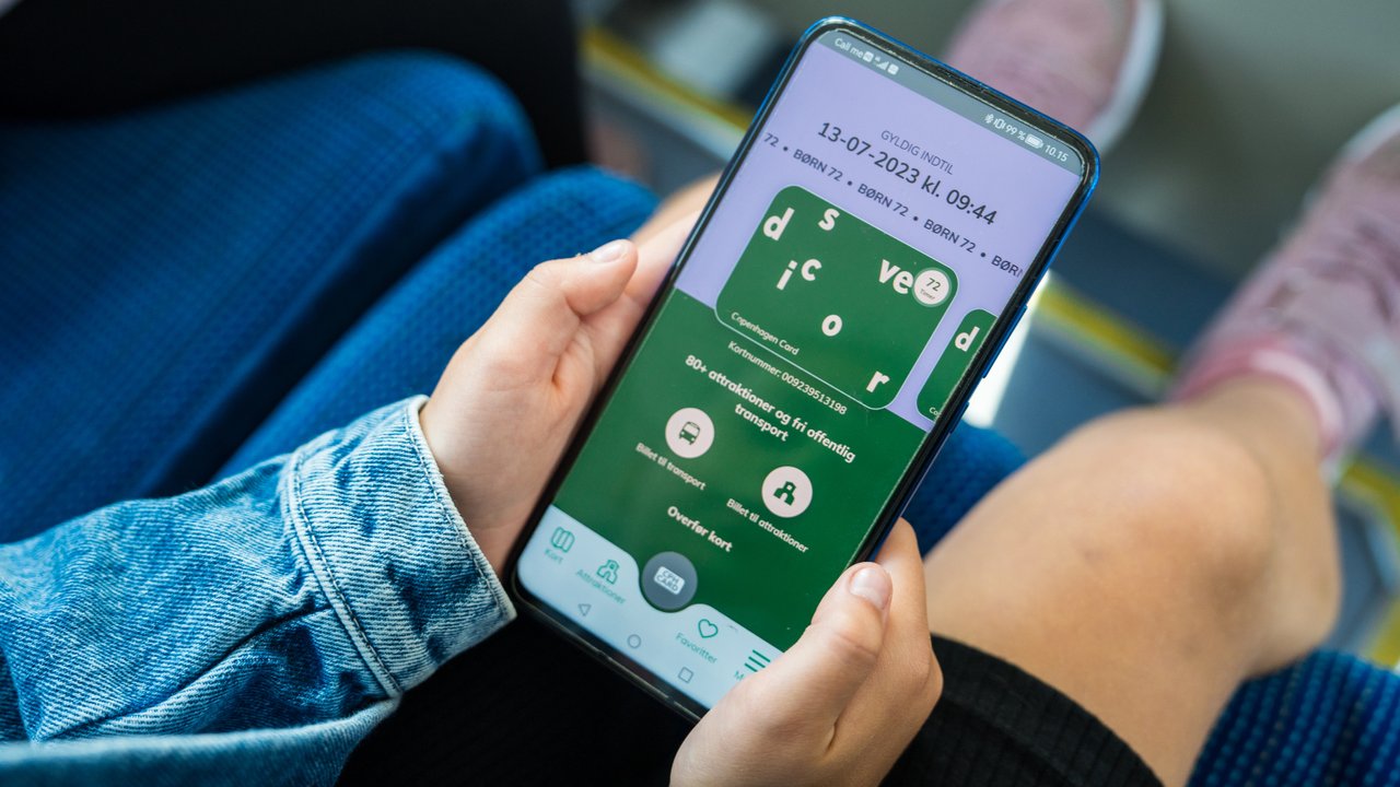 Phone showing Copenhagen Card Discover